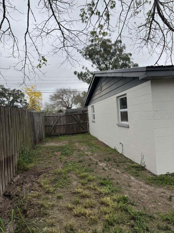 ACREAGE & UNREC - Residential