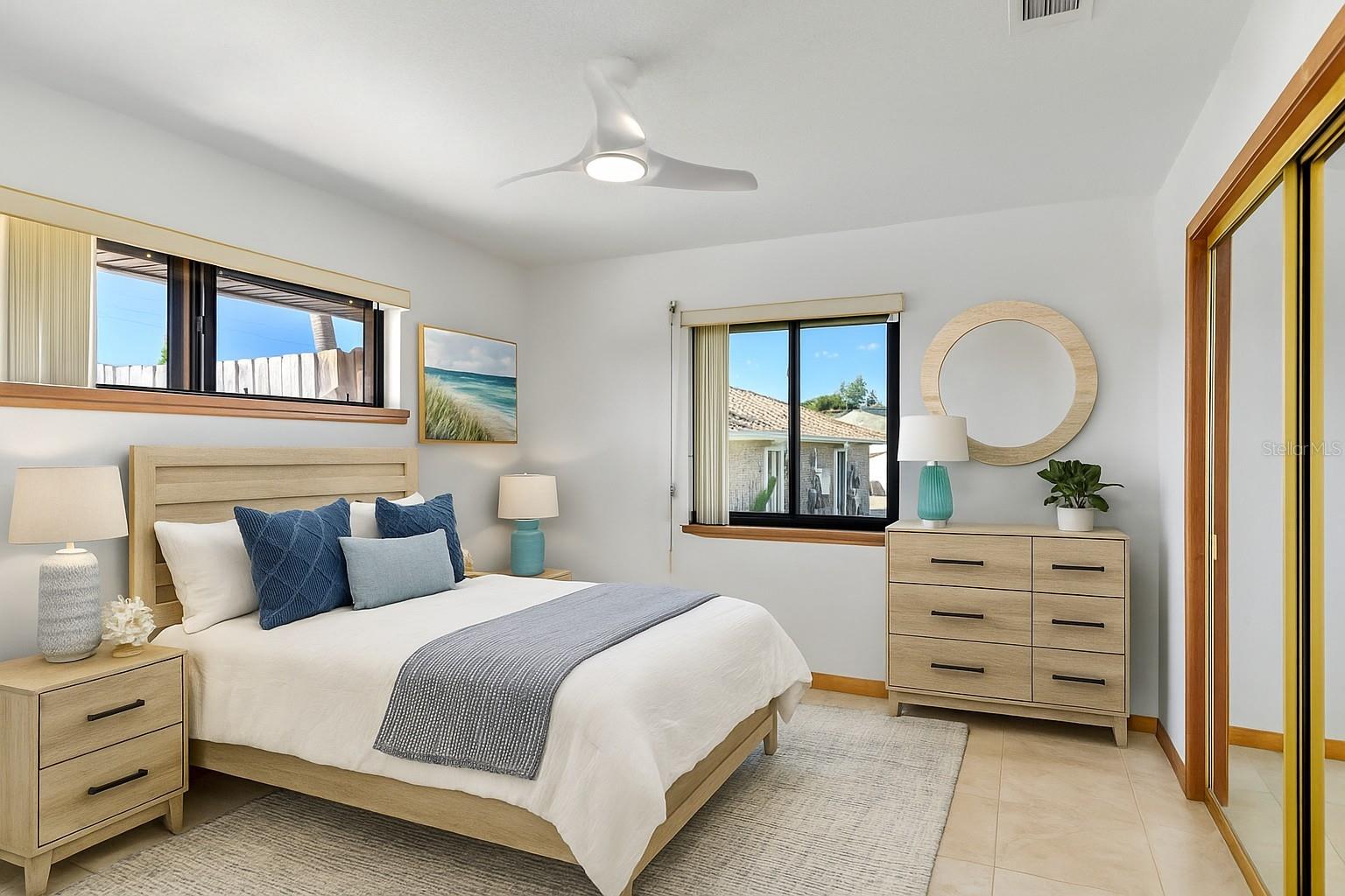 ISLAND 28 - Residential