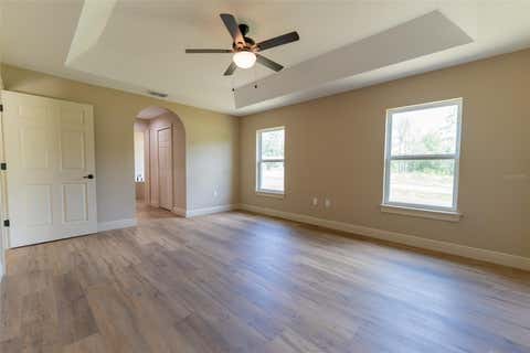 Tiny photo for 4540 SE 137th Place, Summerfield, FL 34491 (MLS # OM729591)