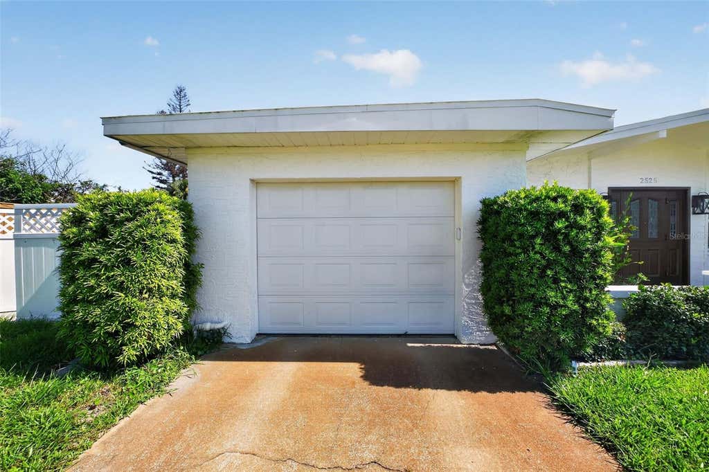 Photo of 2525 Coral Way W, Daytona Beach, FL 32118 (MLS # V4950286)