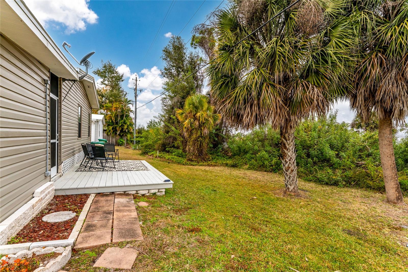 OYSTER CRK MHP - Residential