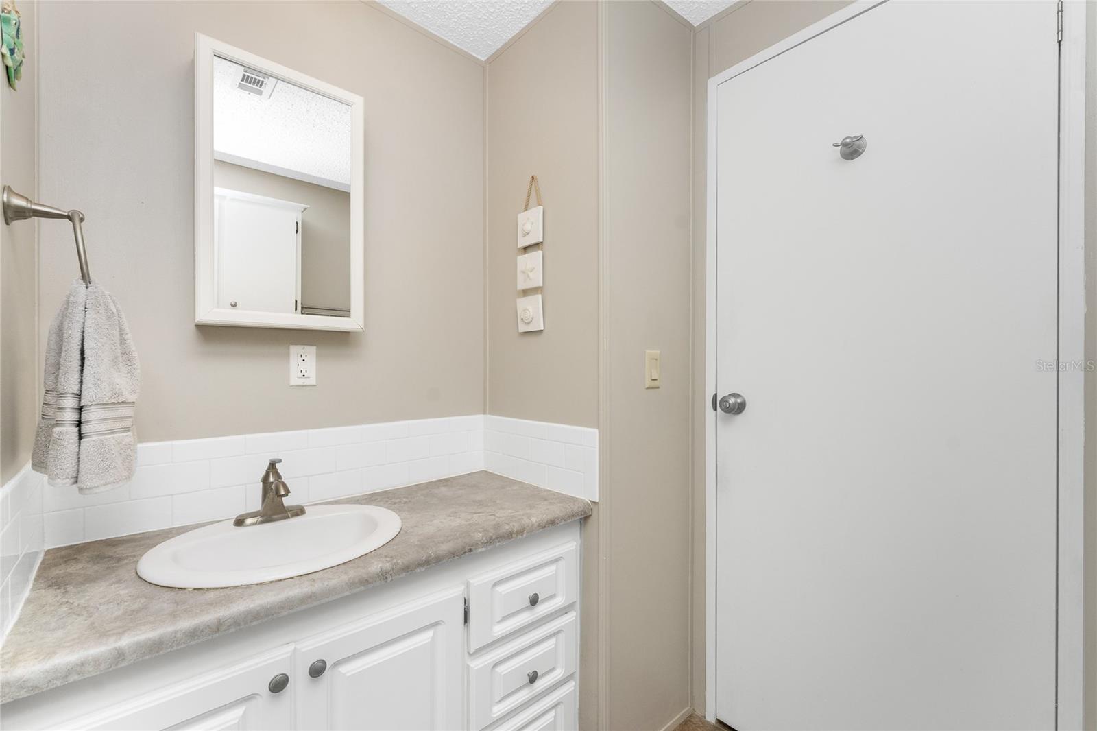 OYSTER CRK MHP - Residential