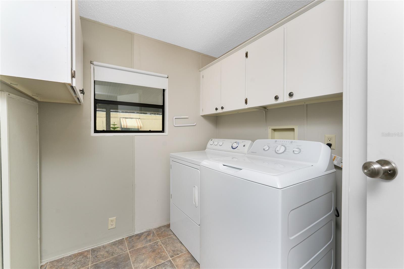 OYSTER CRK MHP - Residential