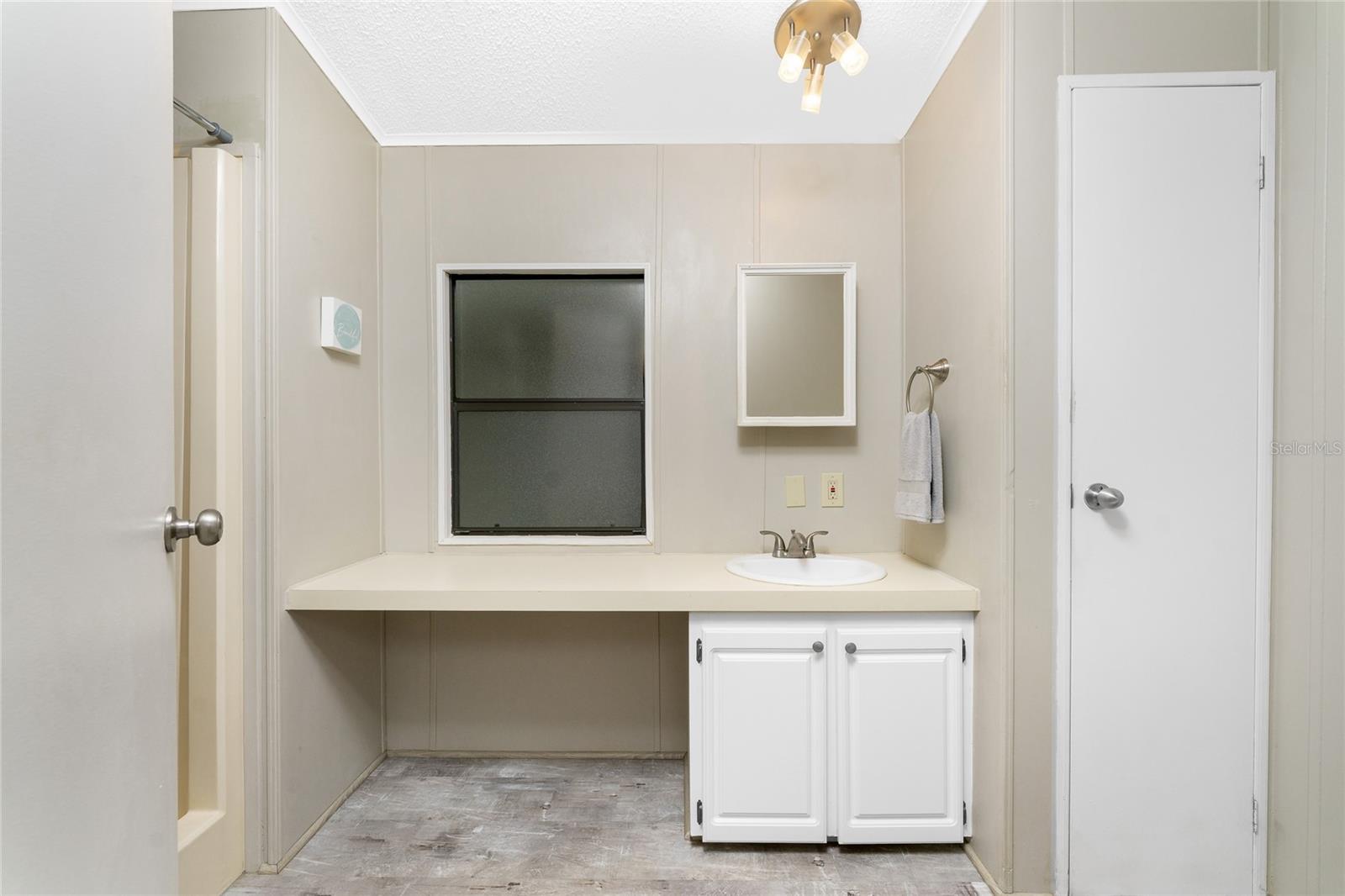 OYSTER CRK MHP - Residential