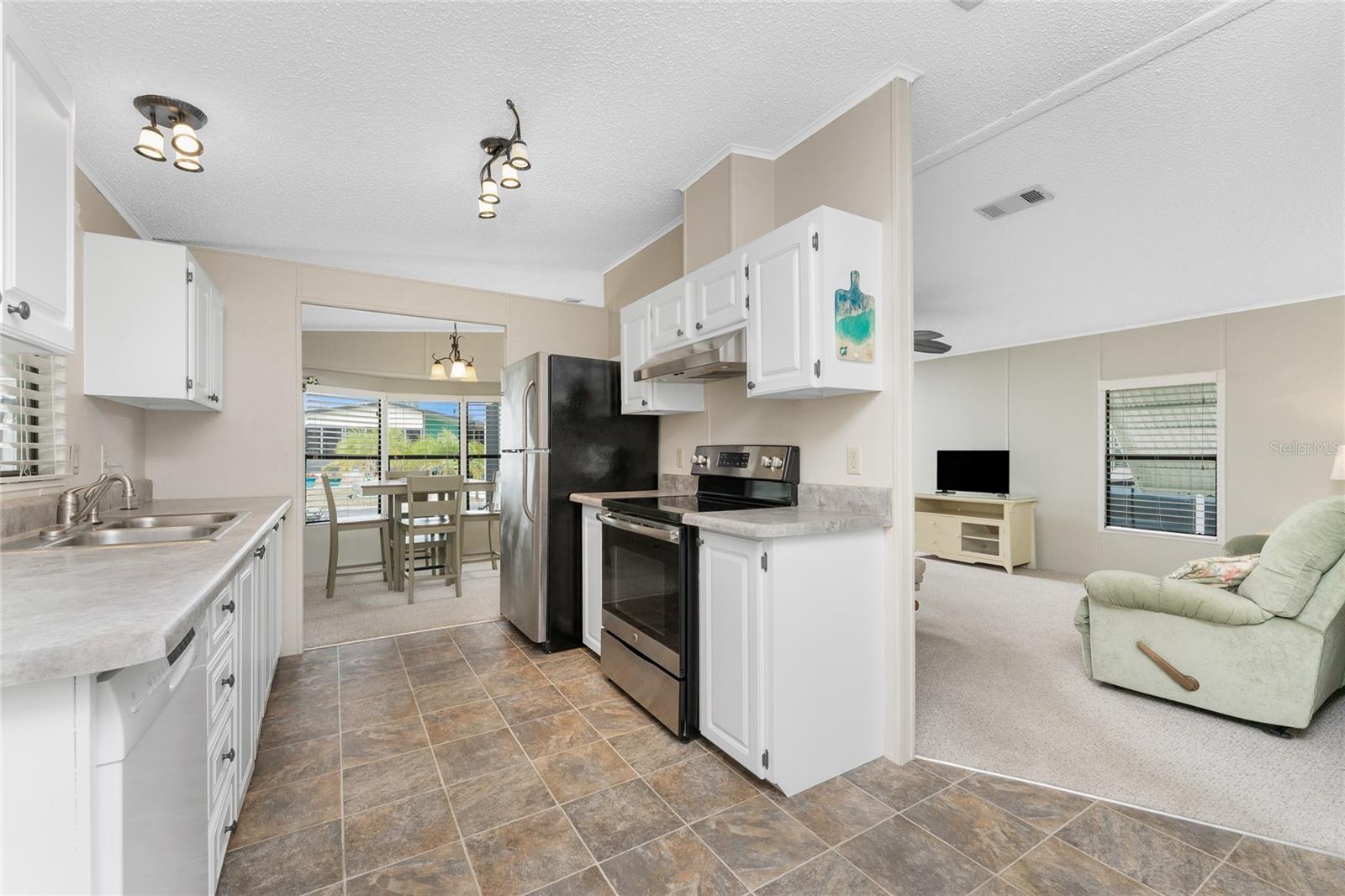 OYSTER CRK MHP - Residential