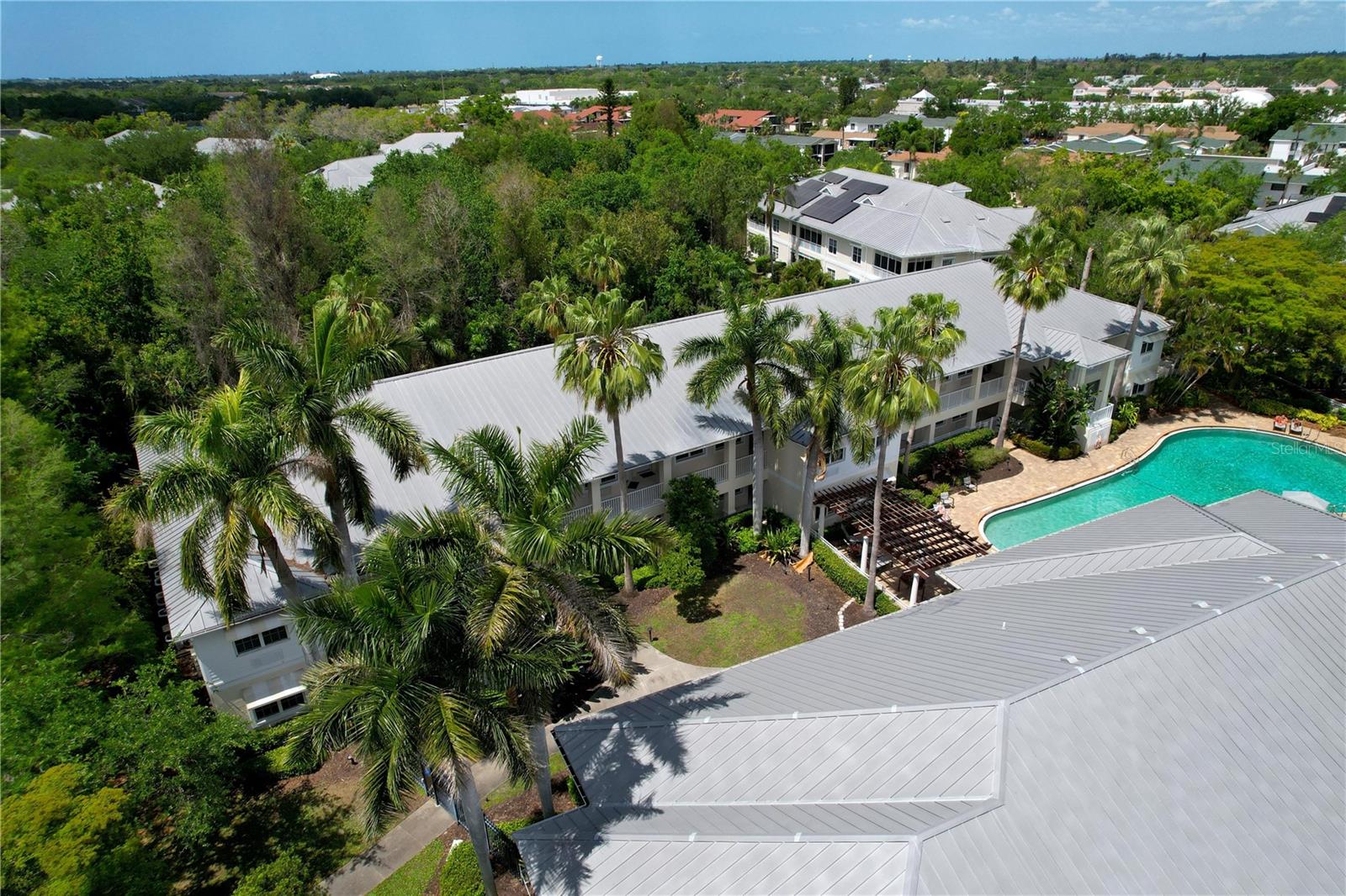 BOLLETTIERI RESORT VILLAS IV - Residential Lease