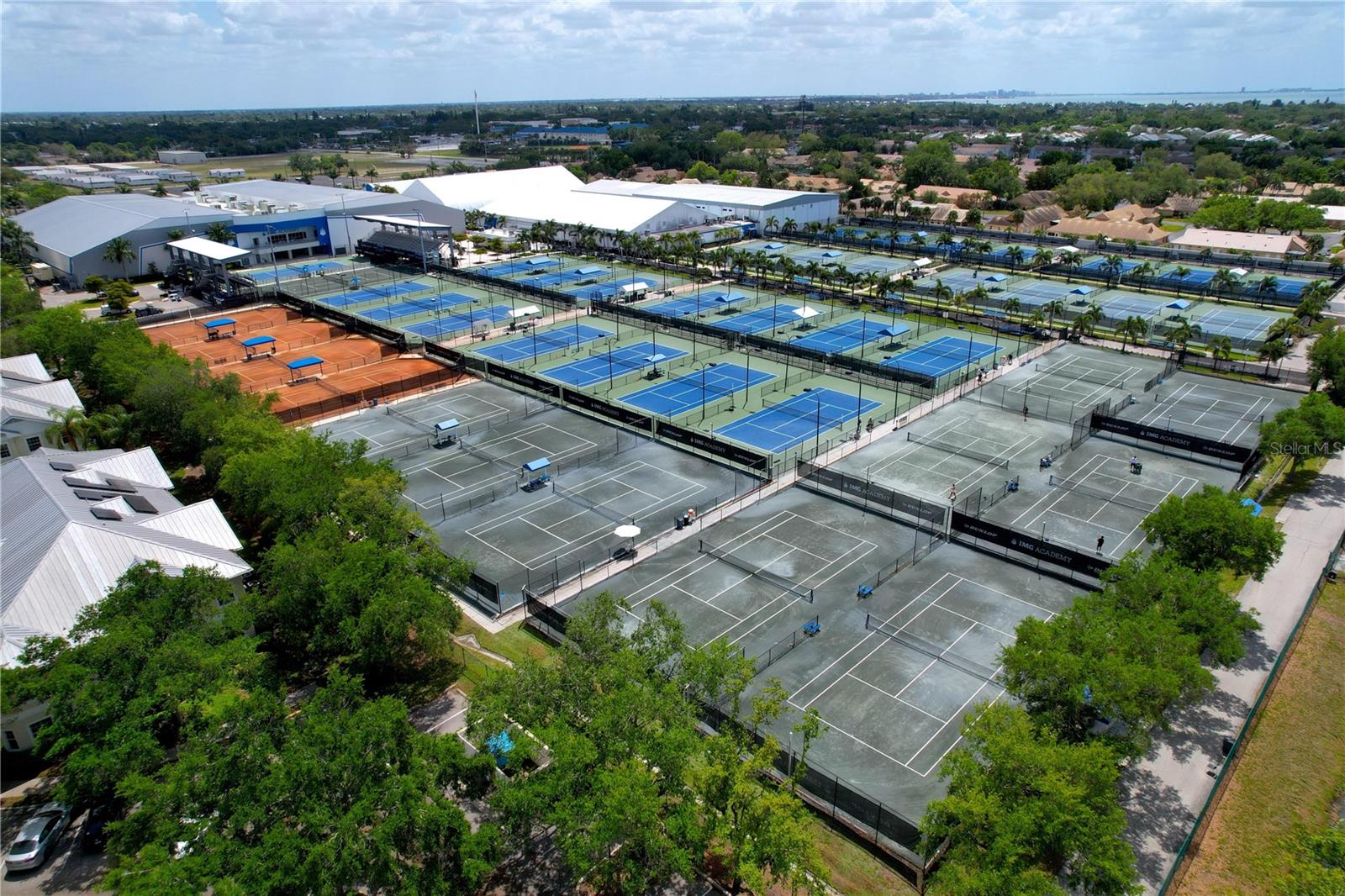 BOLLETTIERI RESORT VILLAS IV - Residential Lease