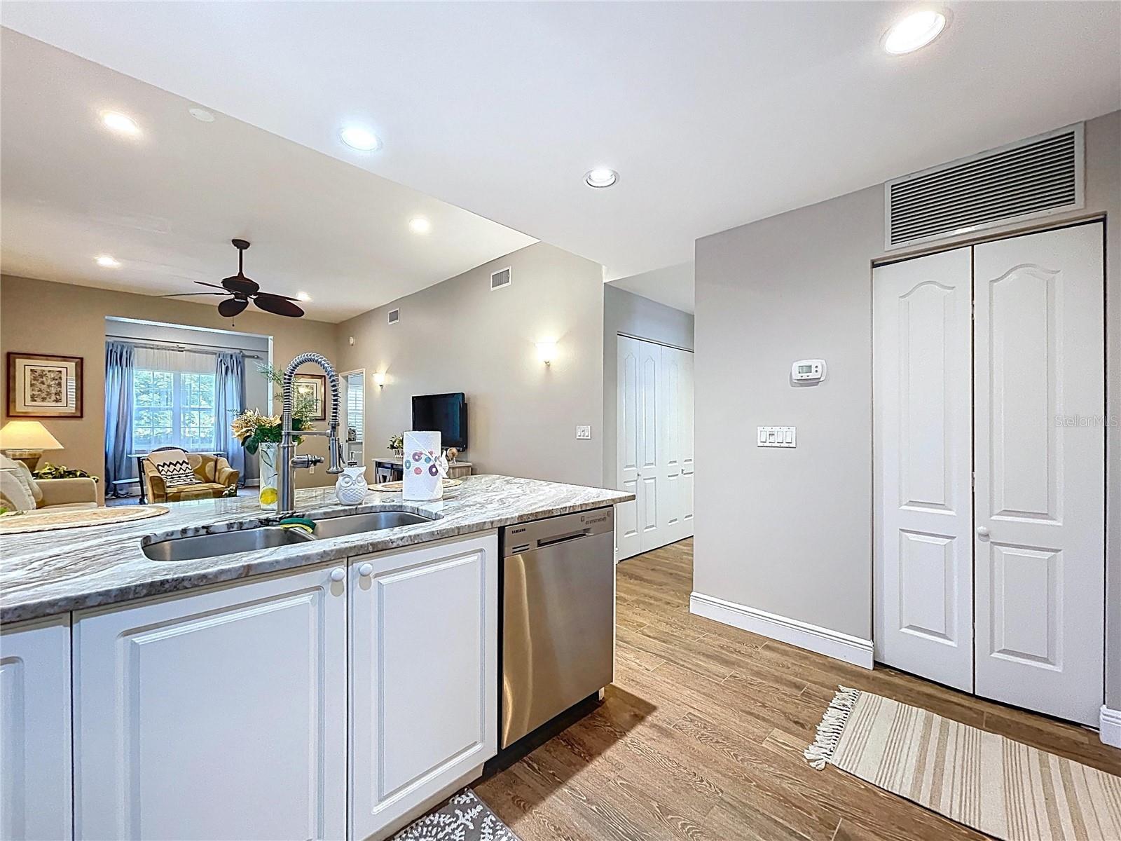 BOLLETTIERI RESORT VILLAS IV - Residential Lease