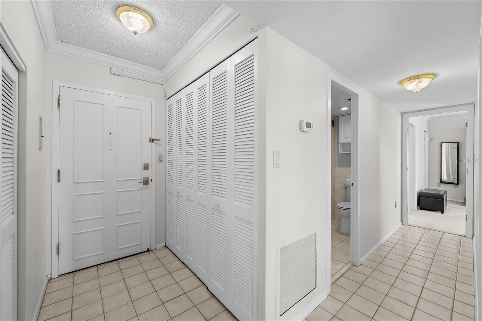 HARBOUR HOUSE CONDO - Residential