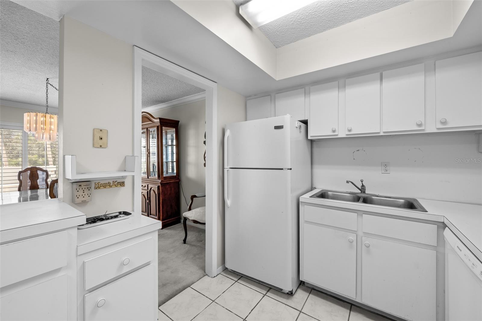 HARBOUR HOUSE CONDO - Residential