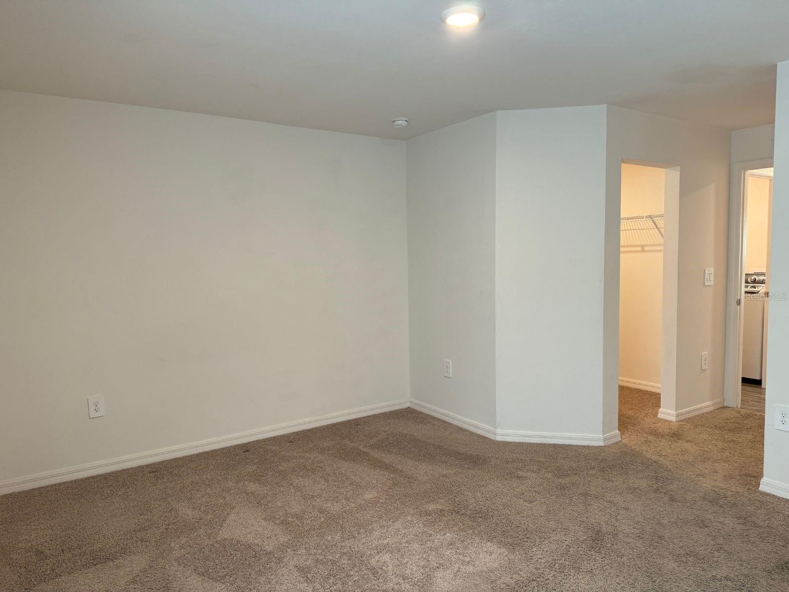 PORT CHARLOTTE SUB 08 - Residential Lease