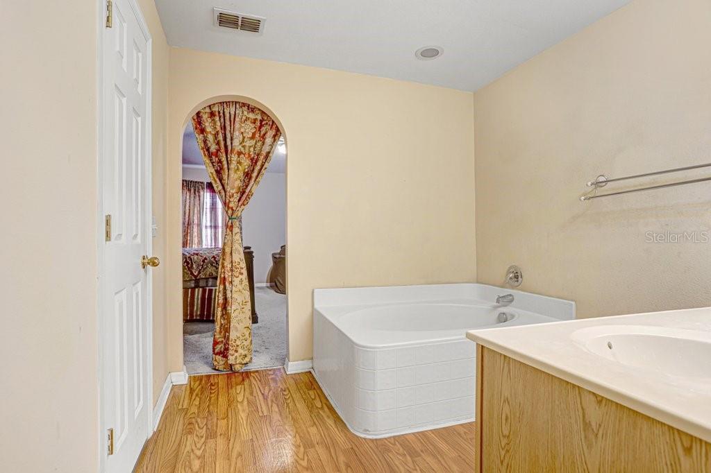 COVEWOOD - Residential