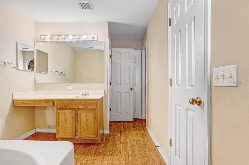 COVEWOOD - Residential