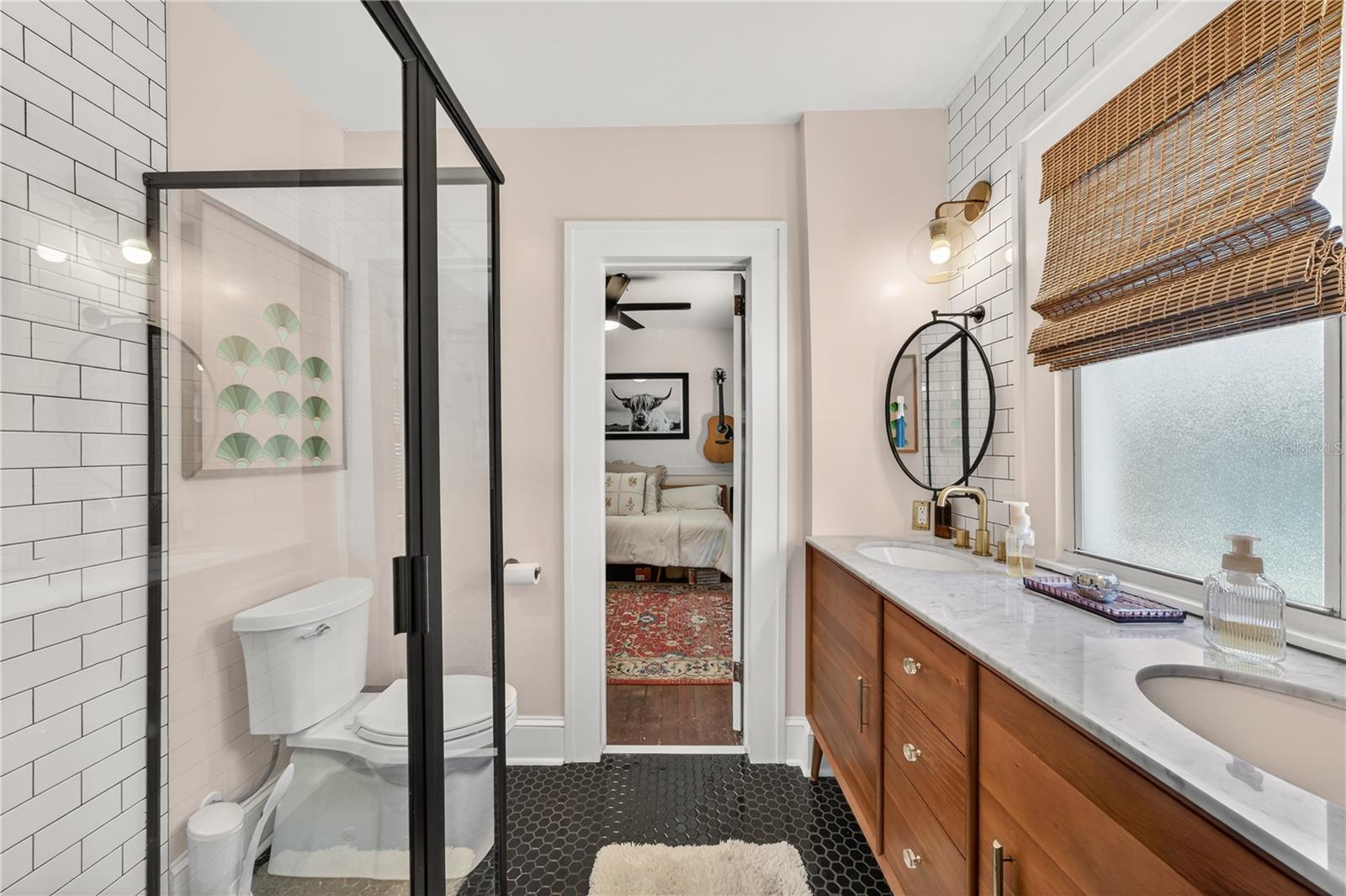 COLLEGE PARK - Residential