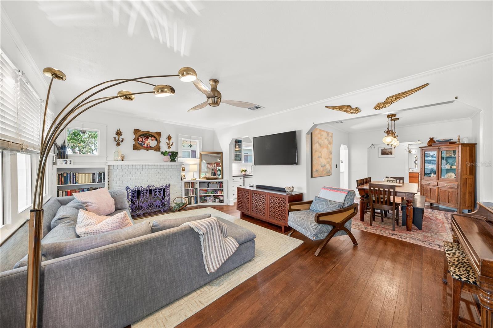COLLEGE PARK - Residential