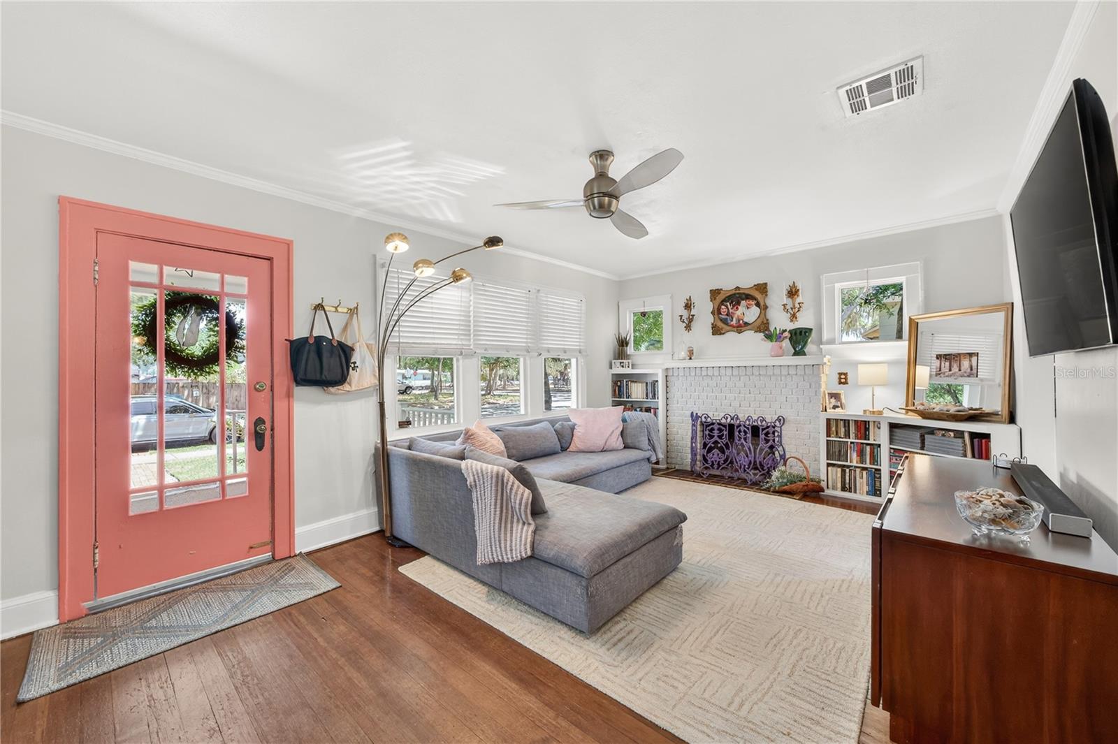 COLLEGE PARK - Residential