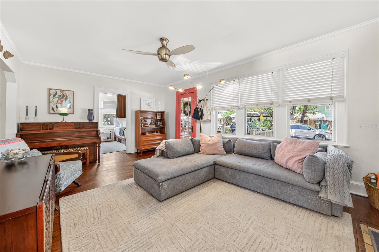 COLLEGE PARK - Residential