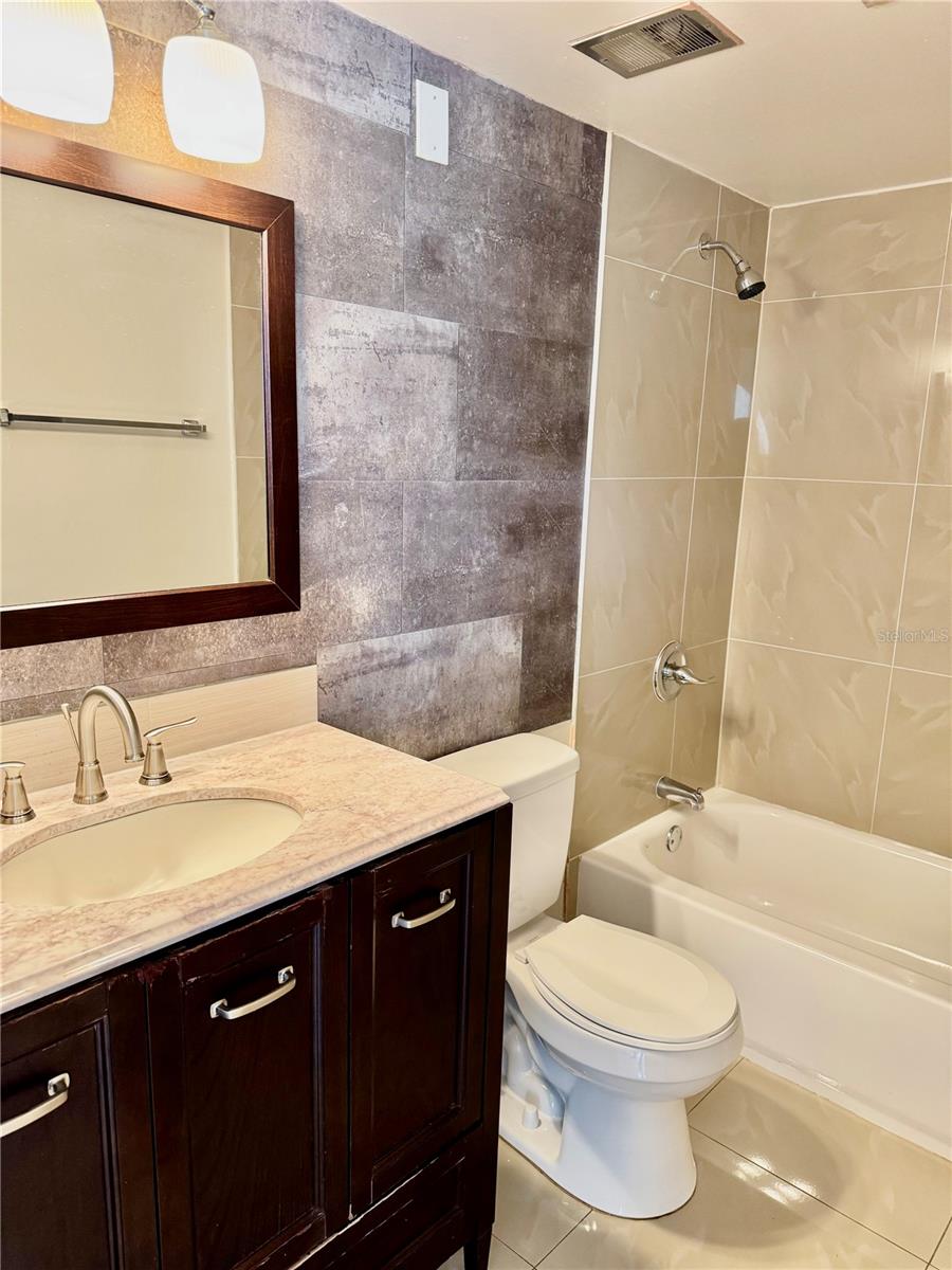 SAUSALITO - Residential Lease