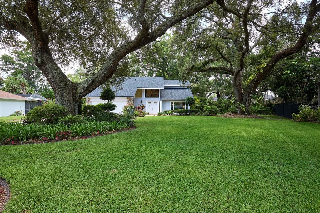 Photo of 15917 Dover Cliffe Drive, Lutz, FL 33548 (MLS # TB8396947)