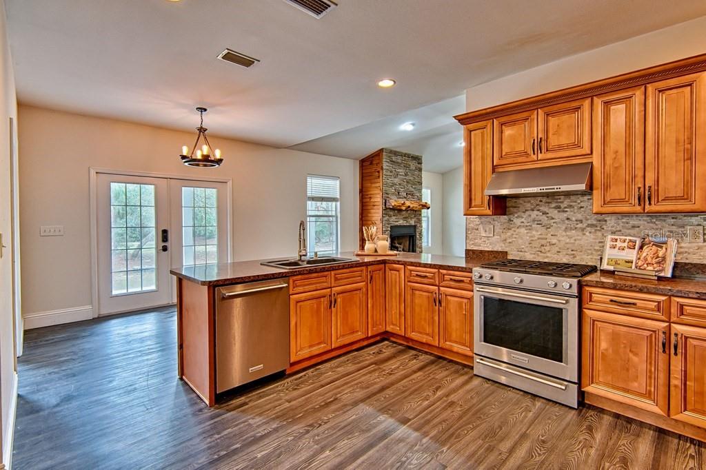 GOLF VIEW - Residential