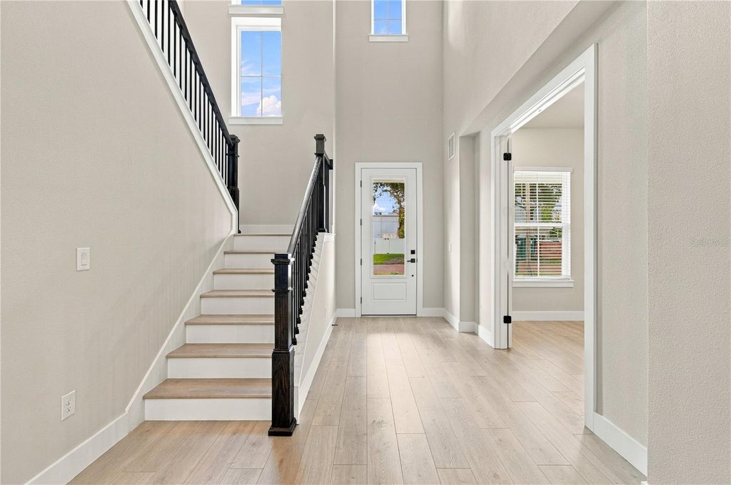 Photo of 814 W Orient Street, Tampa, FL 33603 (MLS # TB8498530)