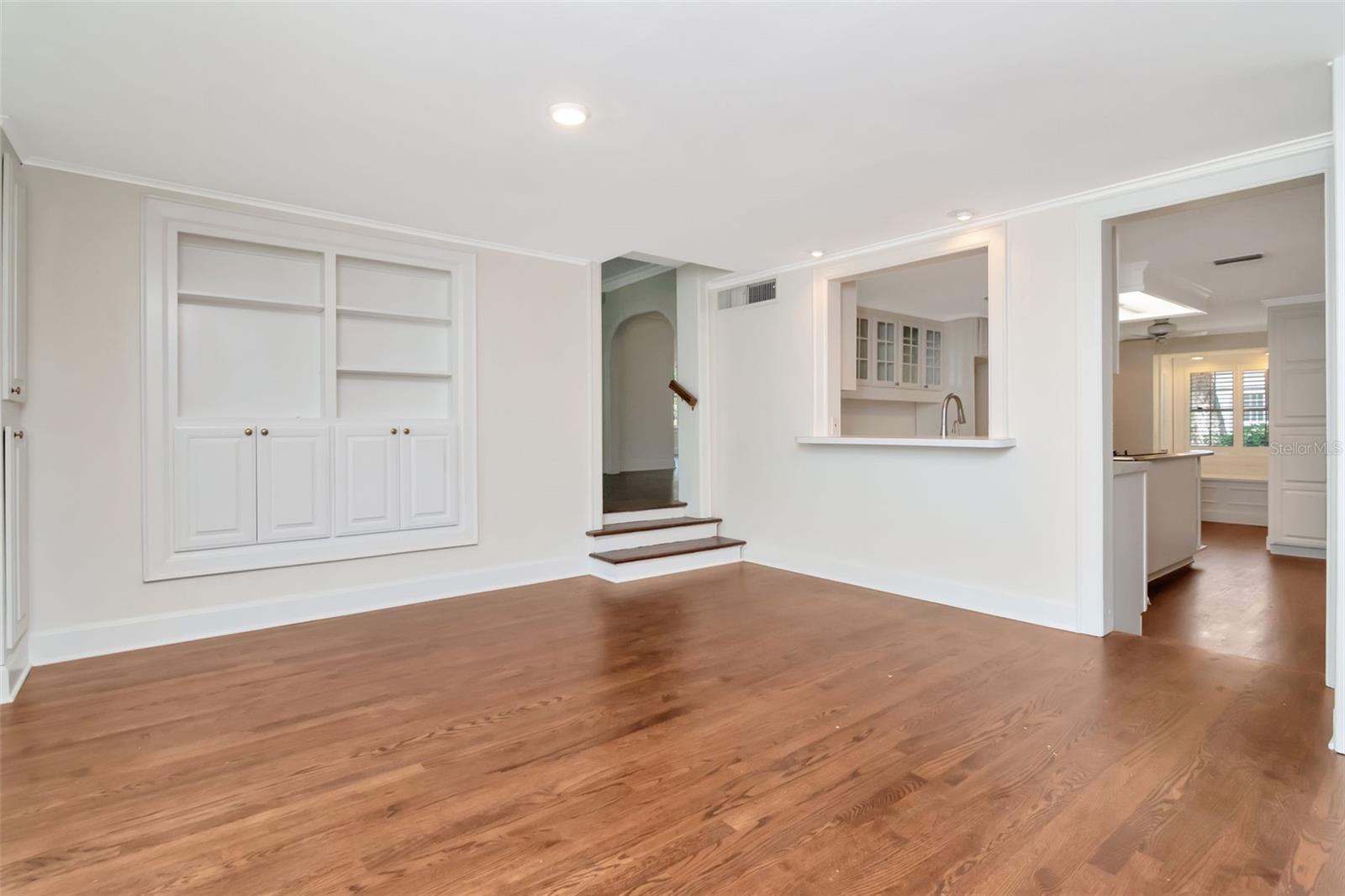 DAVIS ISLANDS PB10 PG52 TO 57 - Residential