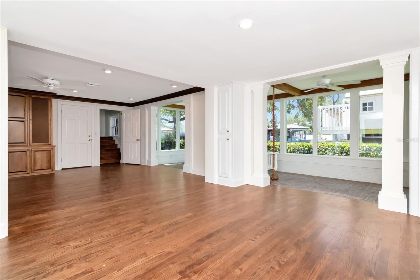 DAVIS ISLANDS PB10 PG52 TO 57 - Residential