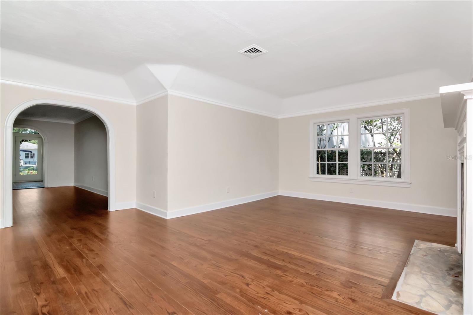 DAVIS ISLANDS PB10 PG52 TO 57 - Residential