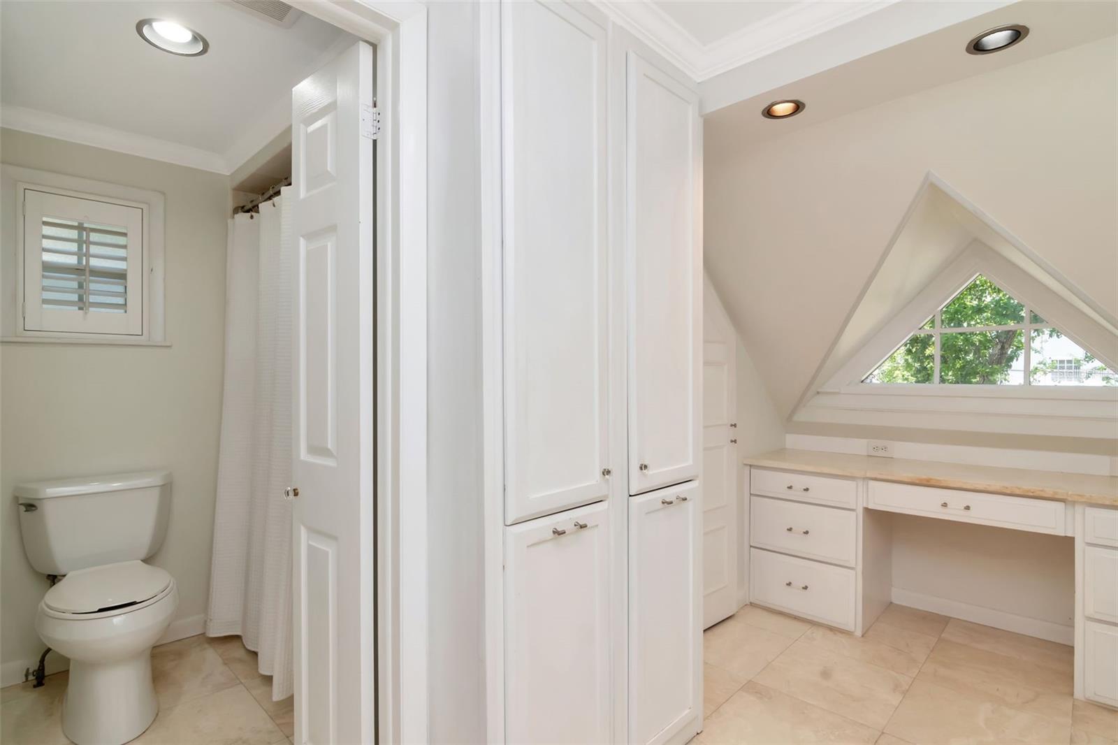 DAVIS ISLANDS PB10 PG52 TO 57 - Residential