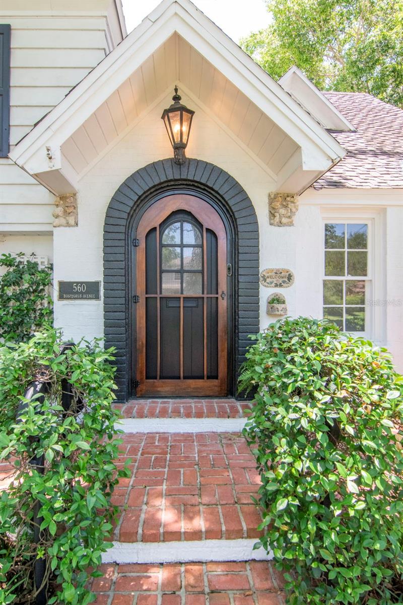 DAVIS ISLANDS PB10 PG52 TO 57 - Residential