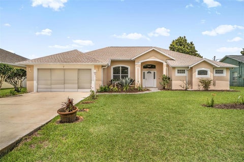 Photo of 3 Walla Place, Palm Coast, FL 32164 (MLS # FC319002)