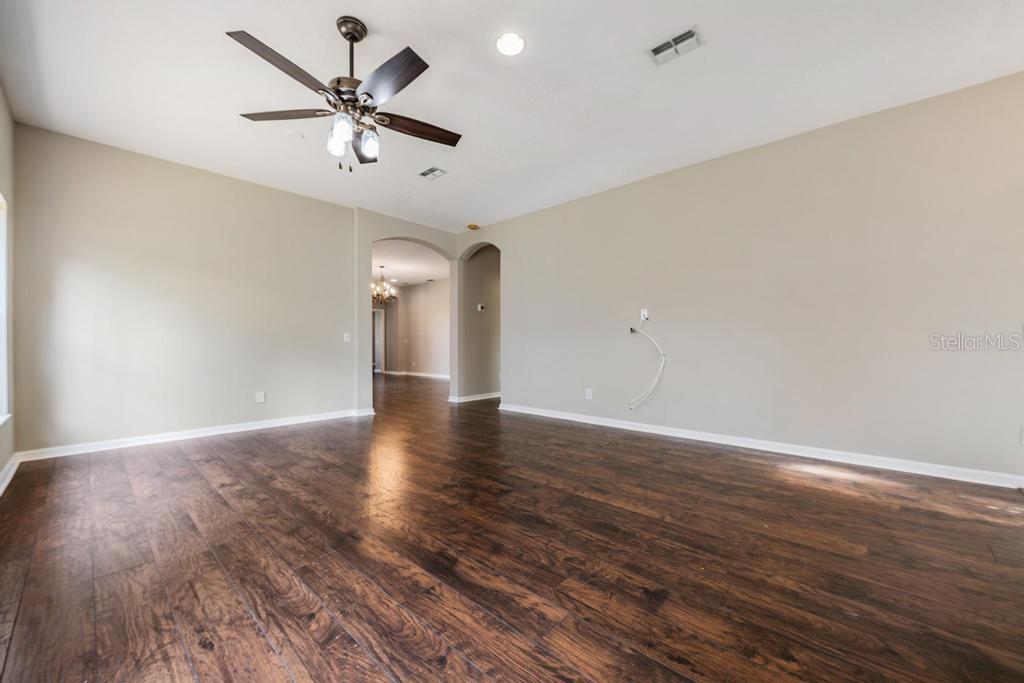 QUAIL RIDGE - Residential