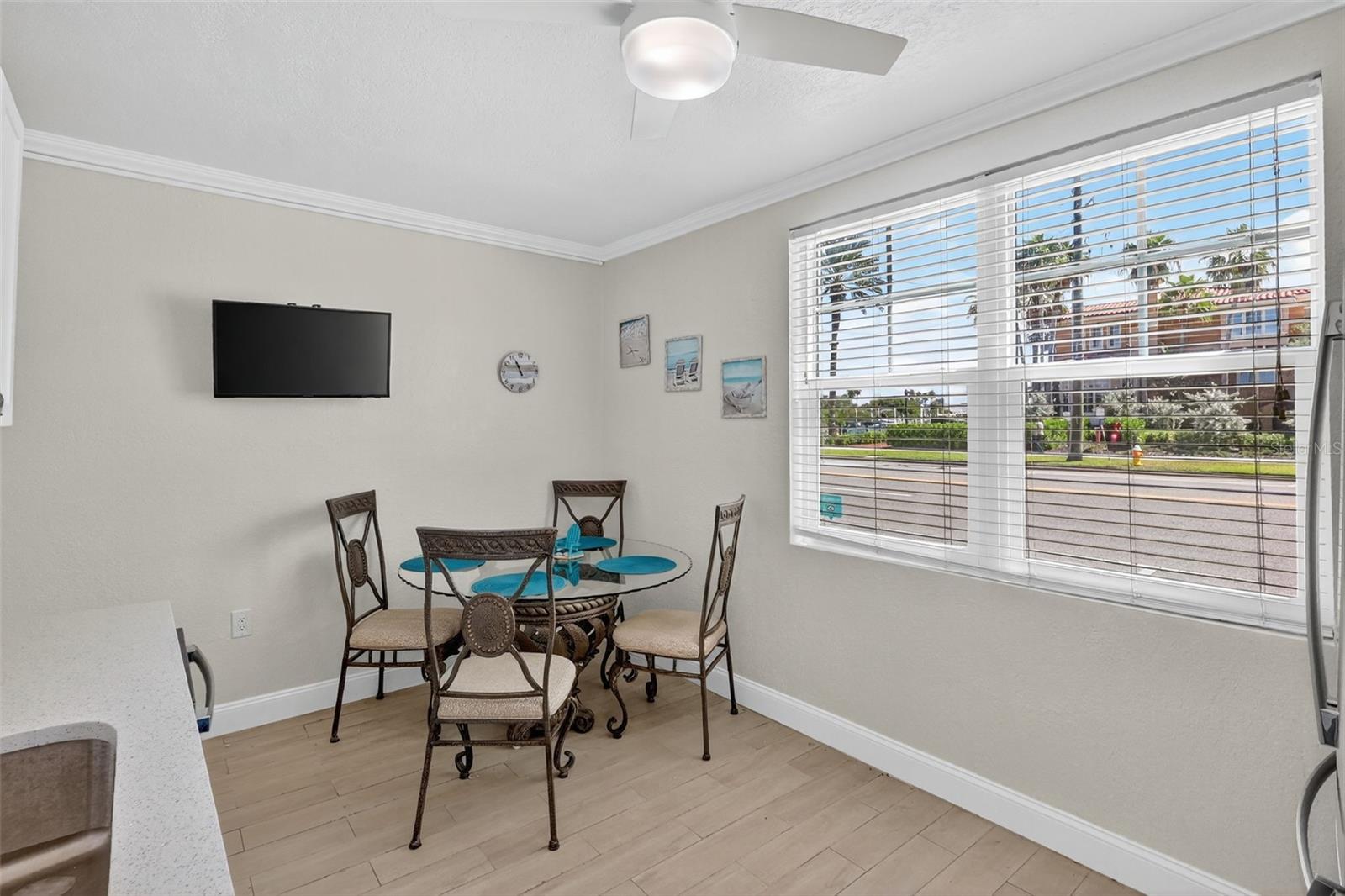 LA SAL MOTEL CONDO - Residential