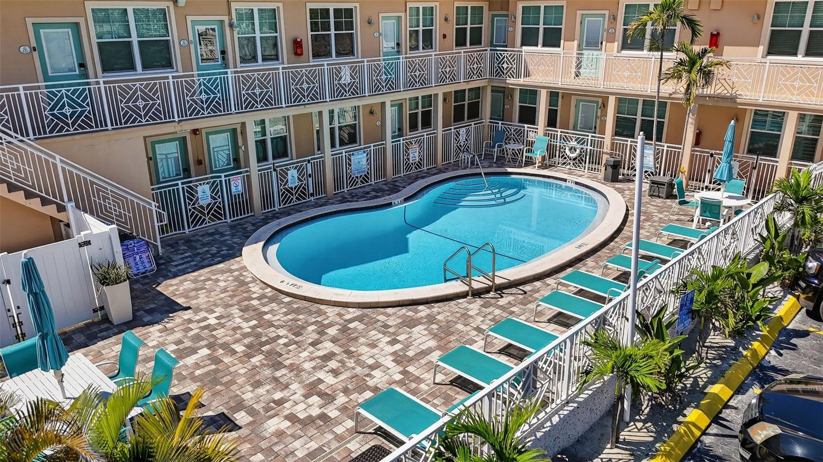 LA SAL MOTEL CONDO - Residential