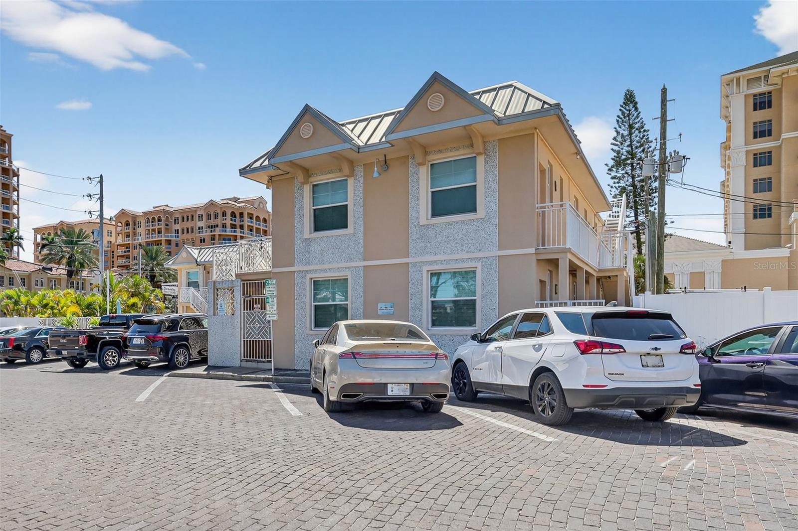 LA SAL MOTEL CONDO - Residential