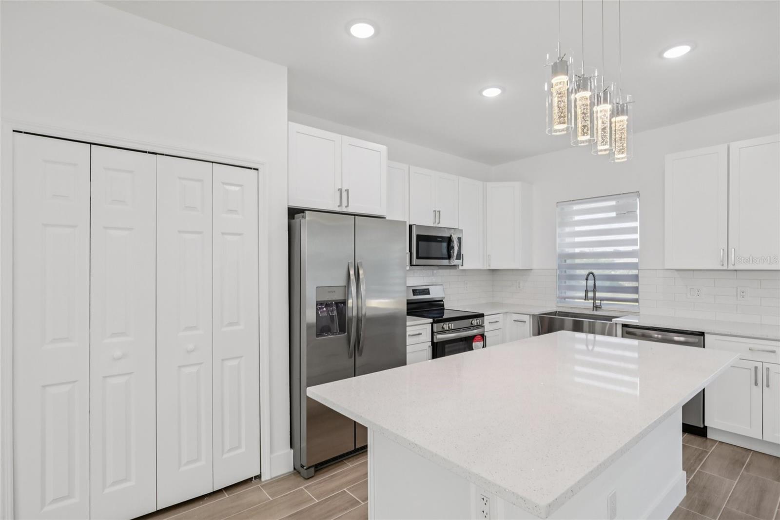 ROTONDA LAKES - Residential Lease