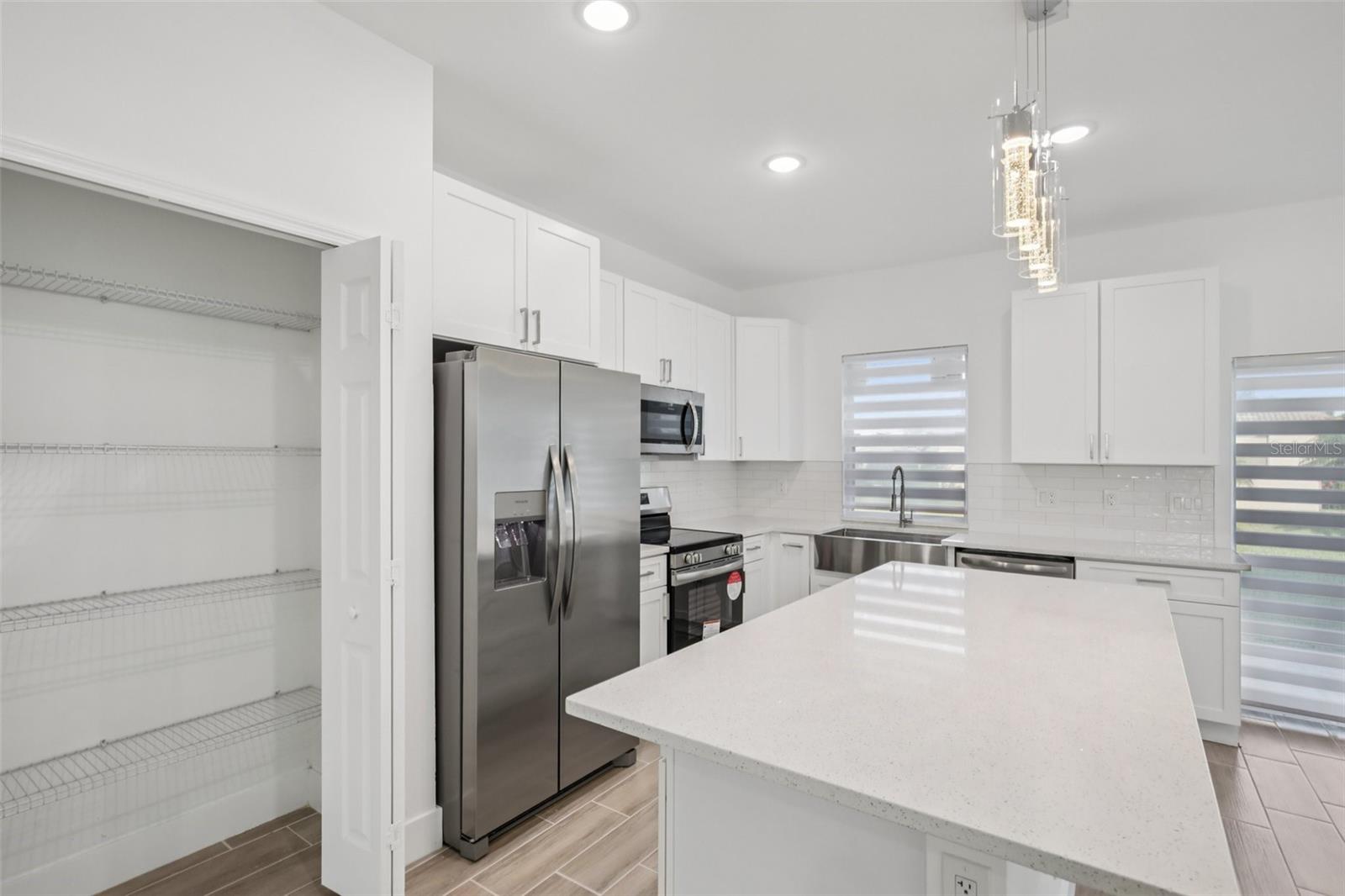 ROTONDA LAKES - Residential Lease