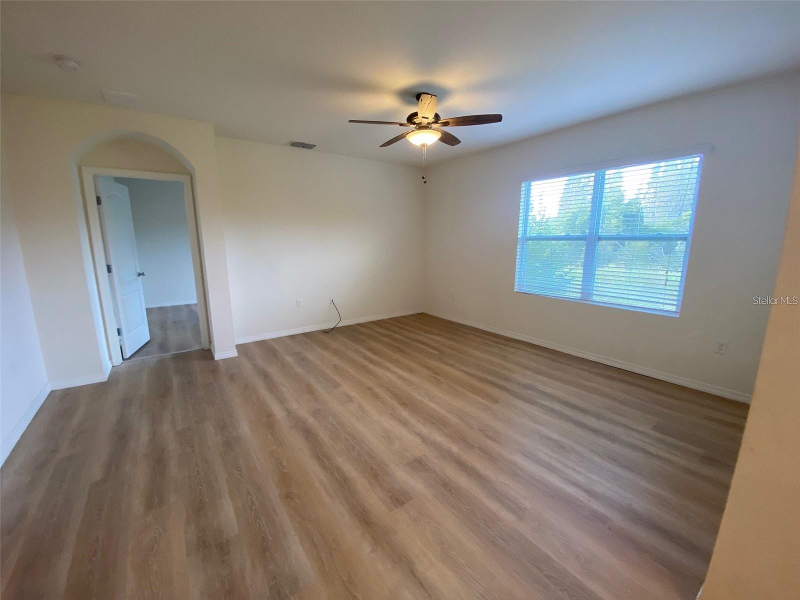 LAKES/LAUREL HIGHLANDS PH 1D - Residential Lease