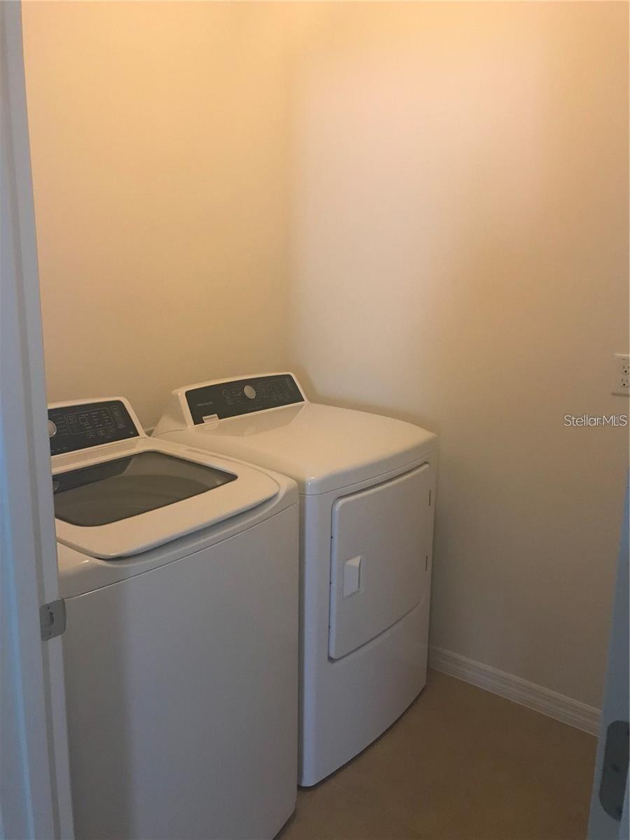 LAKES/LAUREL HIGHLANDS PH 1D - Residential Lease