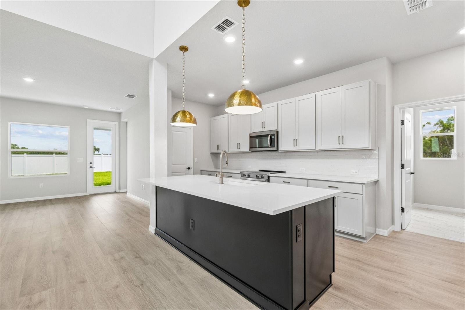 EASTLYN - Residential