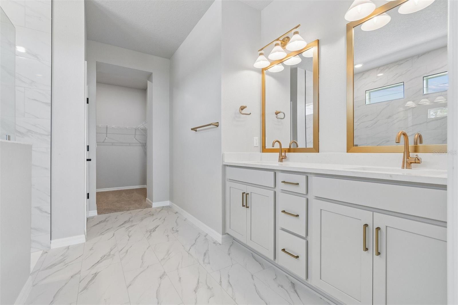 EASTLYN - Residential