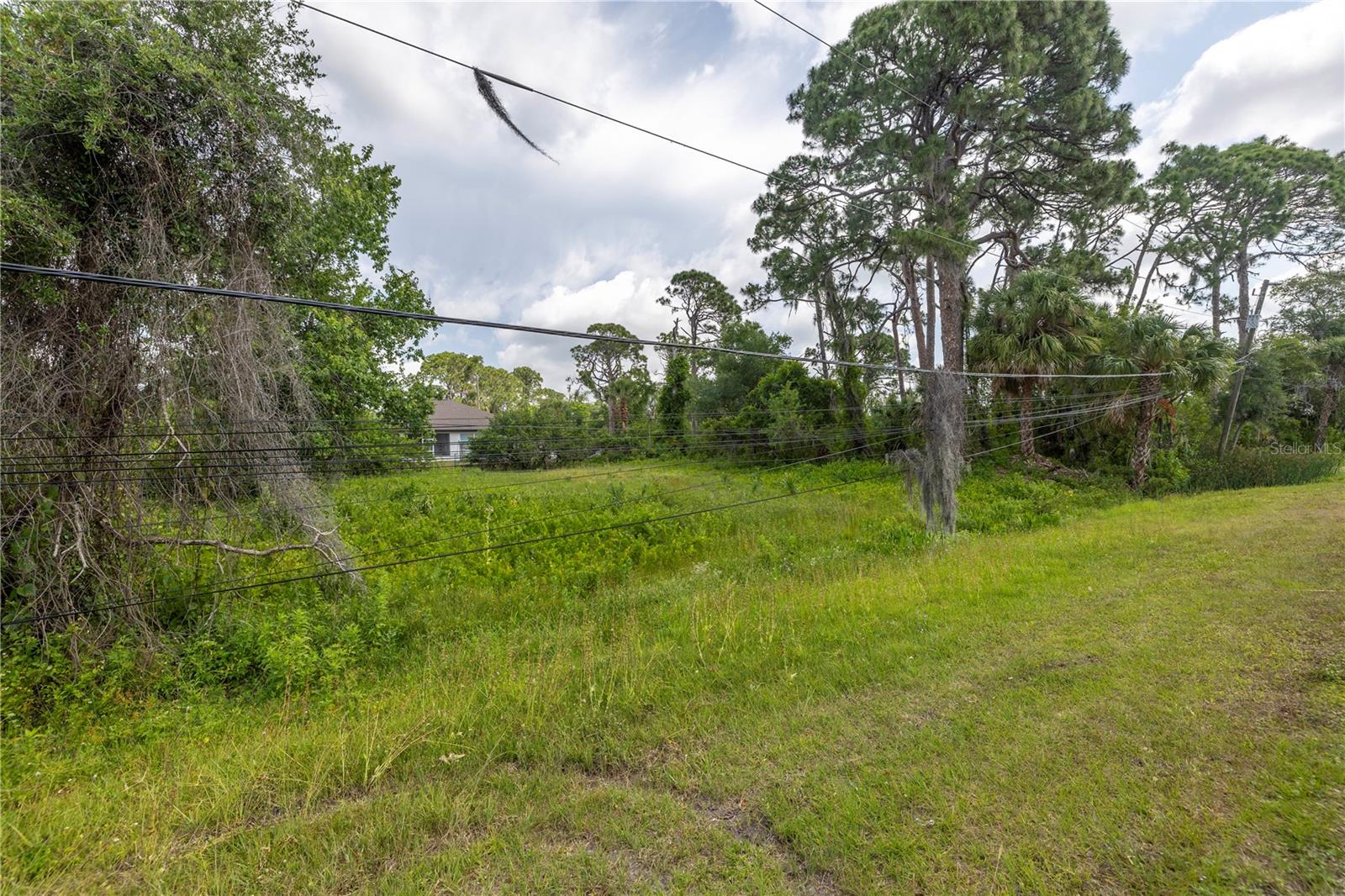 ***Special Offer: Buy all 3 lots and get 10% off—almost like buying 2 and getting 1 free!*** Build Your Dream Oasis in Warm Mineral Springs, FL!
Escape the cold and create your own slice of paradise in beautiful Warm Mineral Springs! This spacious lot is available for just $33,900, but why stop there?
Three additional adjoining lots are also available, giving you the opportunity to own nearly a full acre—perfect for building your dream home, a multi-generational retreat, or even an investment property.
Enjoy the year-round warmth, nearby world-famous beaches, and the new Atlanta Braves spring training facility! Nearby restaurants and amenities make this a great location to enjoy the tranquil Florida lifestyle.
Whether you’re looking to build a private oasis or a family compound, this is an incredible opportunity you don’t want to miss!