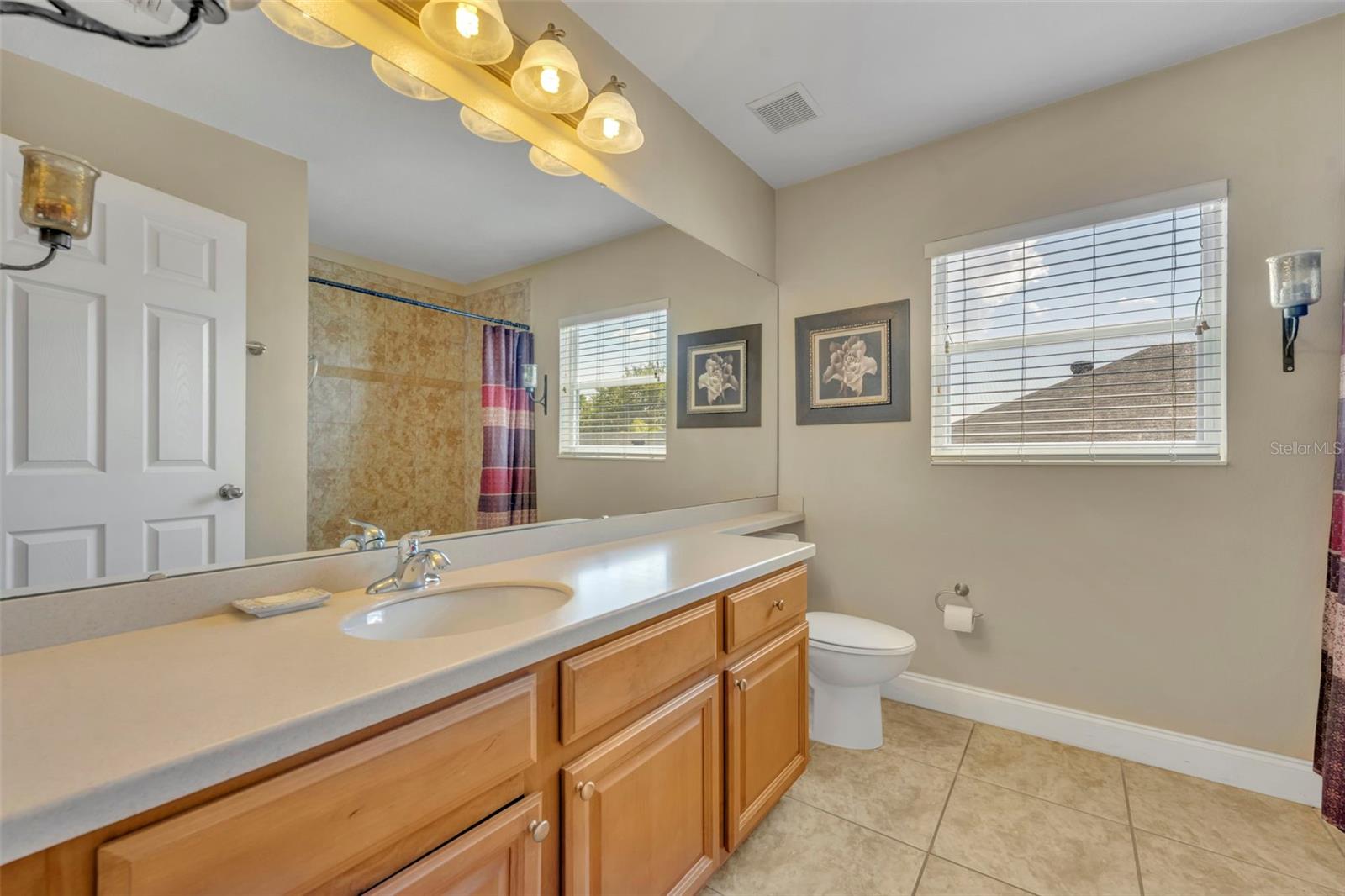 STONEYBROOK HILLS 18 - Residential