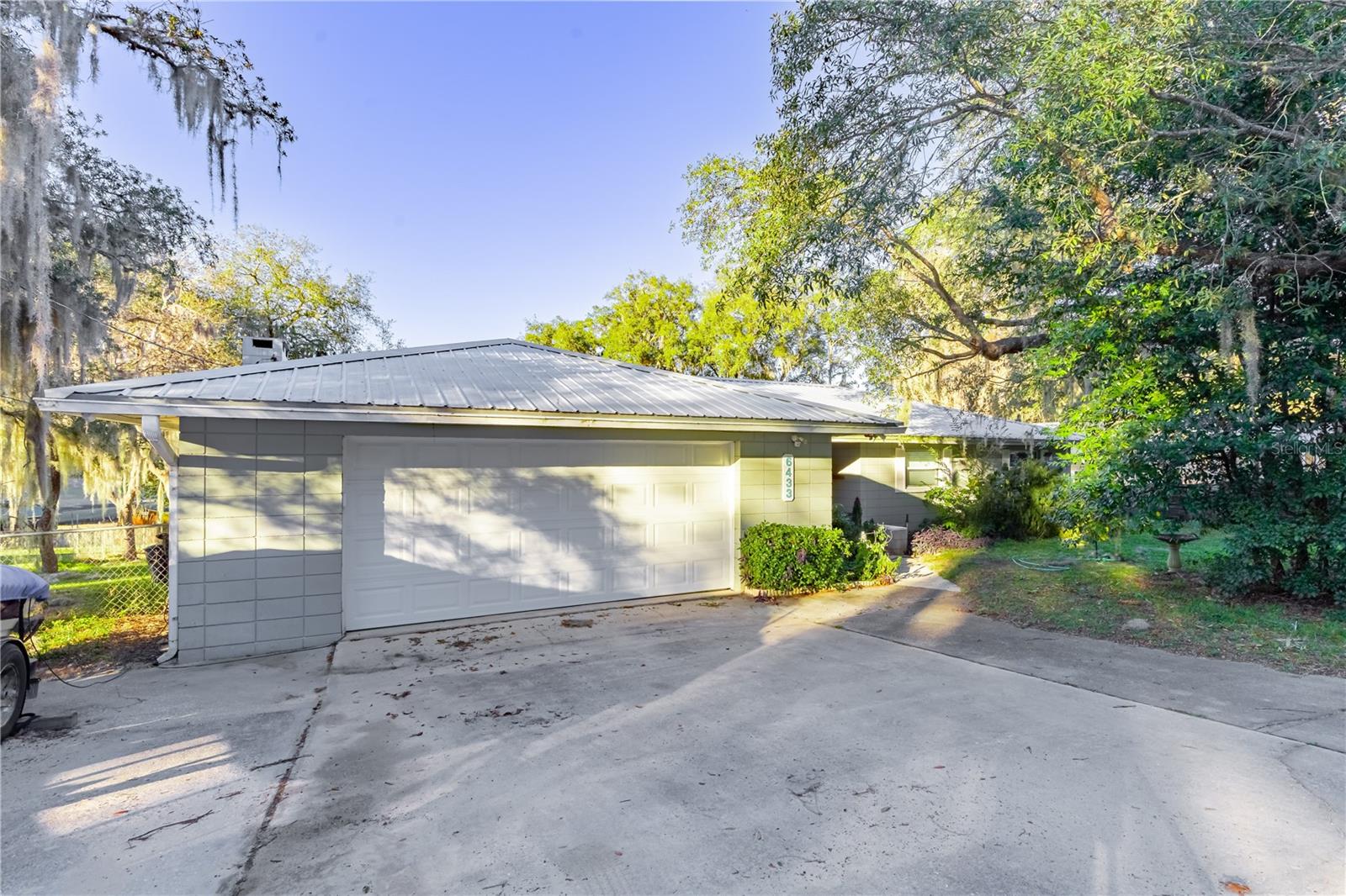 LOCH LOMMOND - Residential