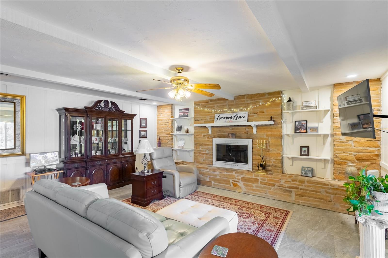 LOCH LOMMOND - Residential