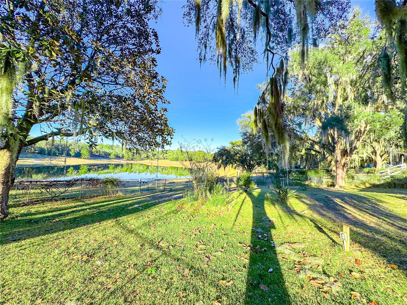 LOCH LOMMOND - Residential