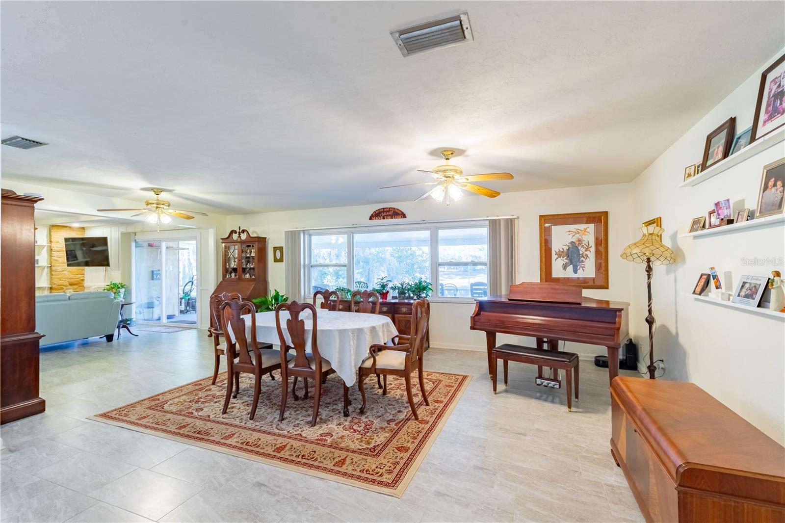 LOCH LOMMOND - Residential