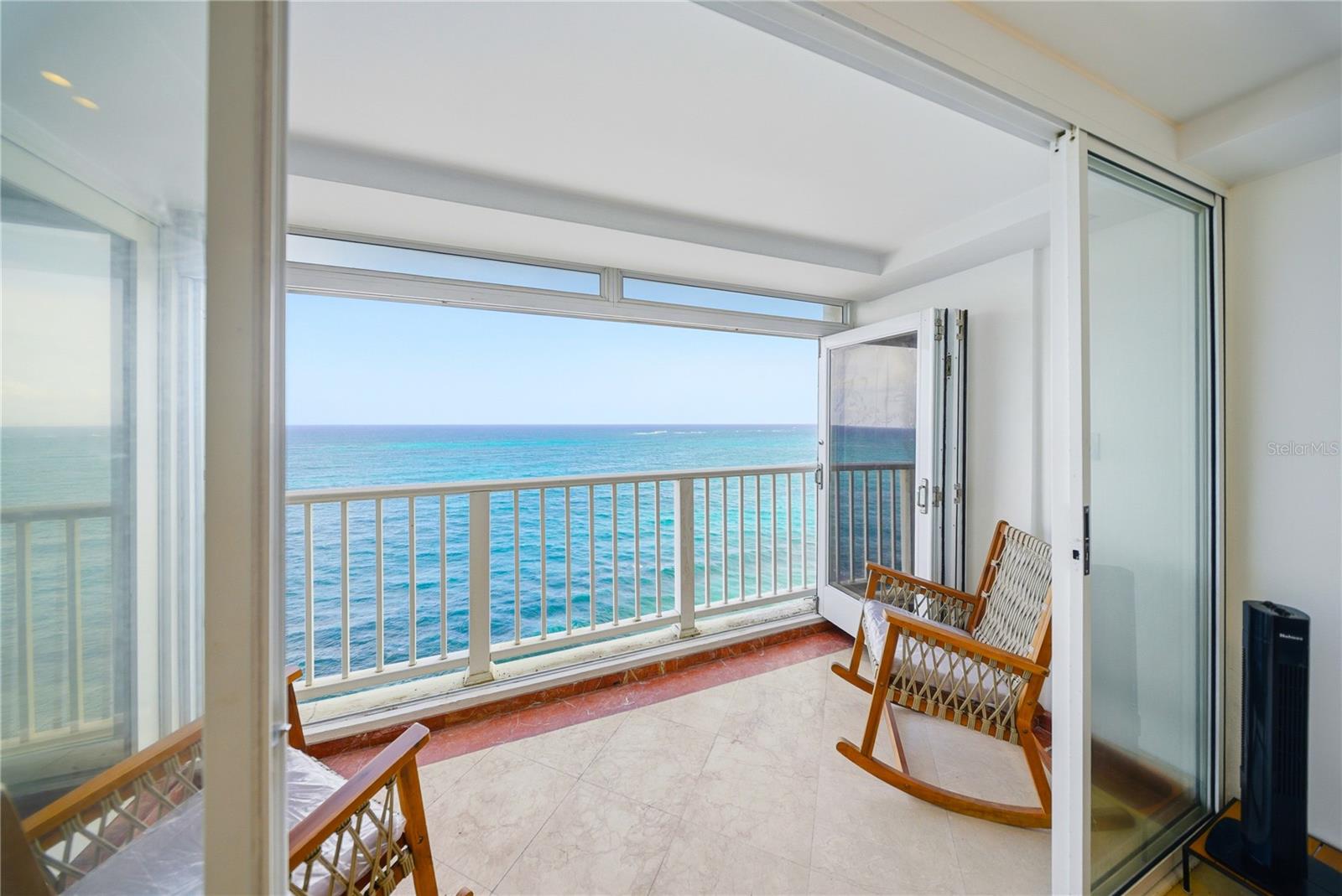 EL MIRADOR DE CONDADO - Residential