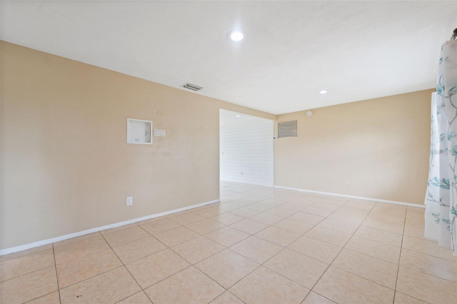 BEACON HILLS - Residential