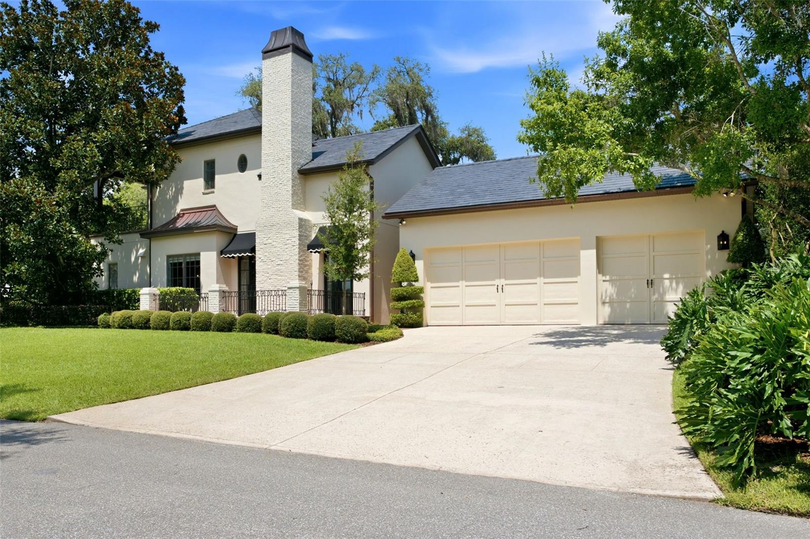 2228 AZALEA PLACE